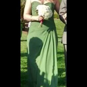 Jordan Clover bridesmaid dress/gown